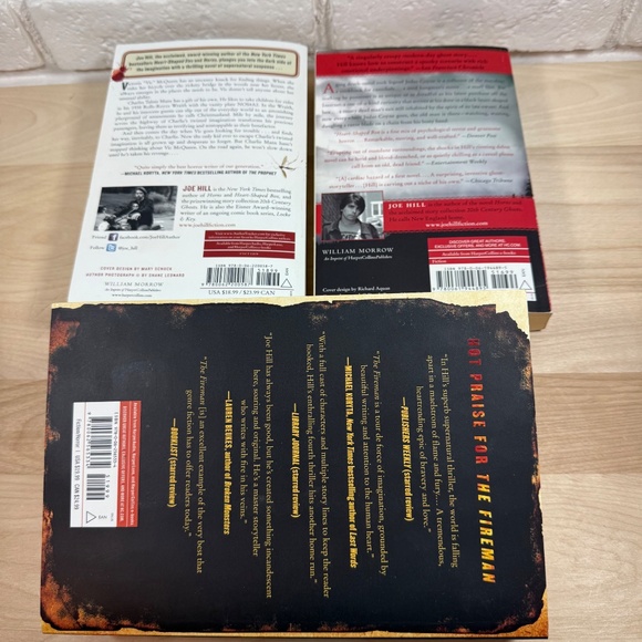 Joe Hill Trade Paperback Books NOS4A2, THE FIREMAN, HEART-SHAPED BOX EUC - Picture 2 of 2